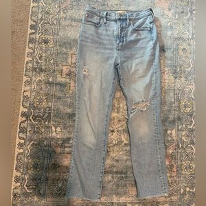 Madewell The Perfect Vintage Jean size 26 light wash, distressed